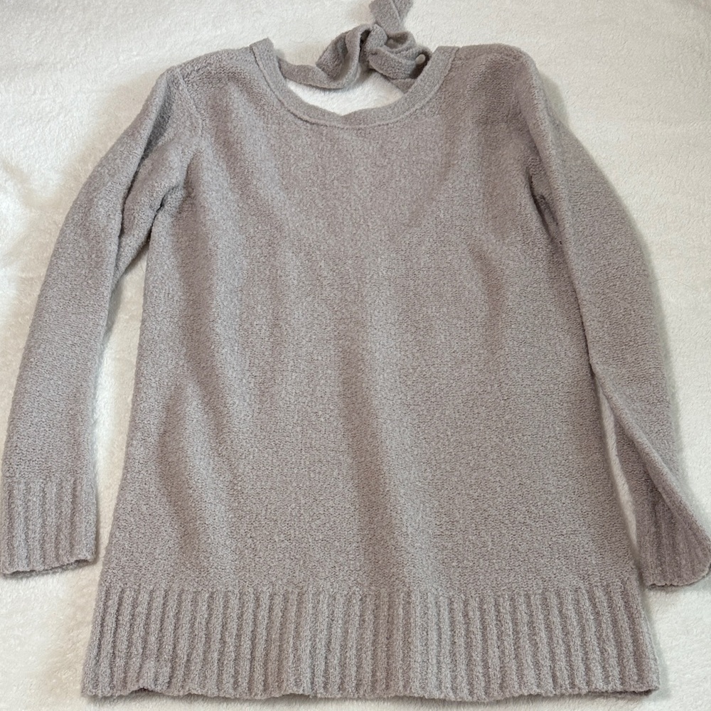 Lovers + Friends Soft Gray Crew Neck Sweater Dress. Open Back. Size Large